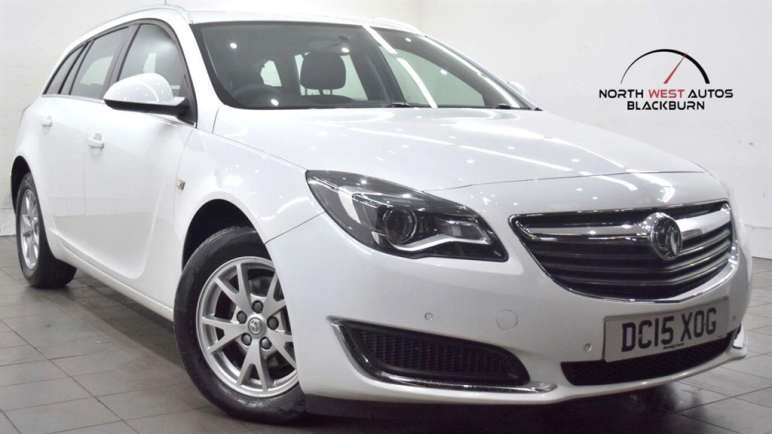 VAUXHALL INSIGNIA