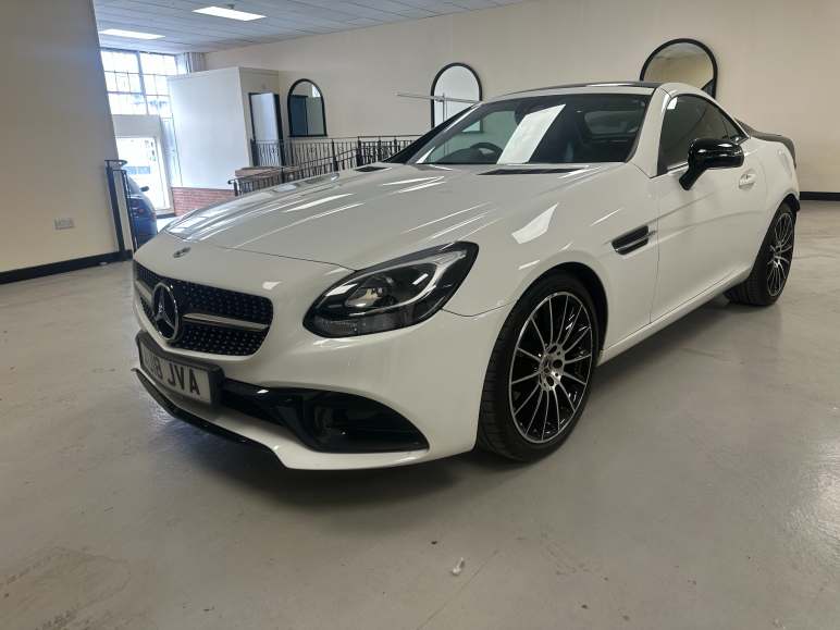 MERCEDES-BENZ SLC