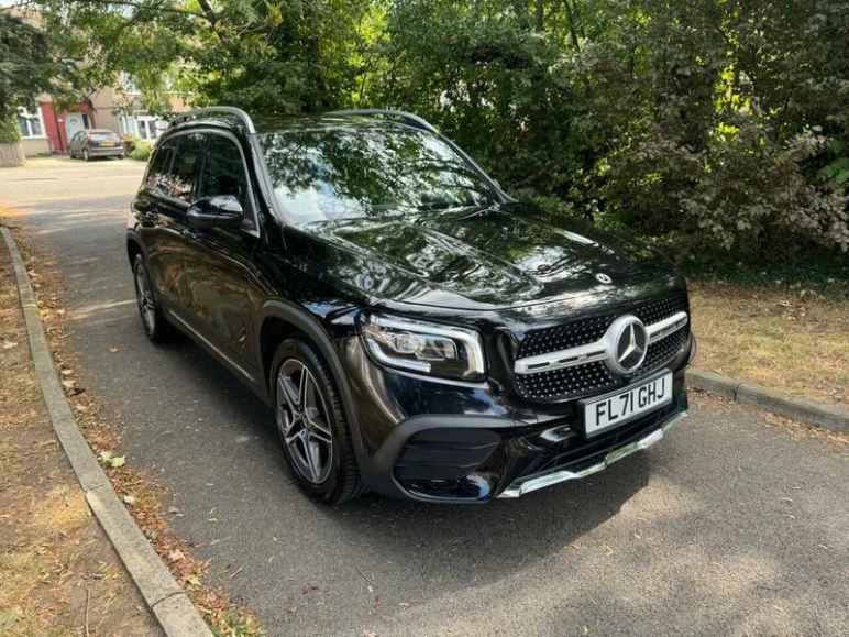 MERCEDES-BENZ GLB