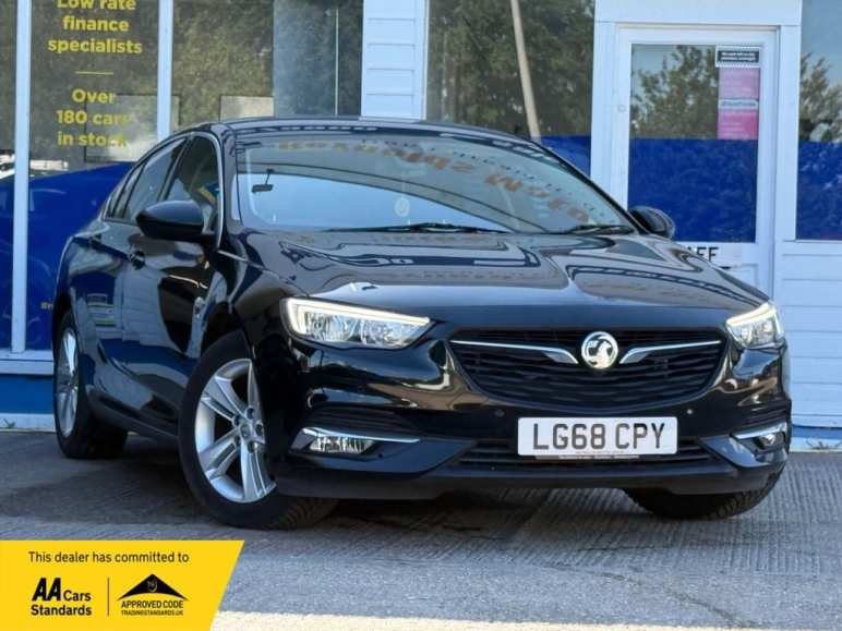 VAUXHALL INSIGNIA