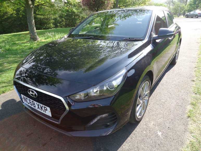 HYUNDAI I30 FASTBACK