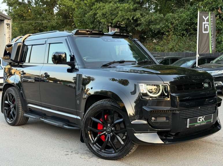LAND ROVER DEFENDER
