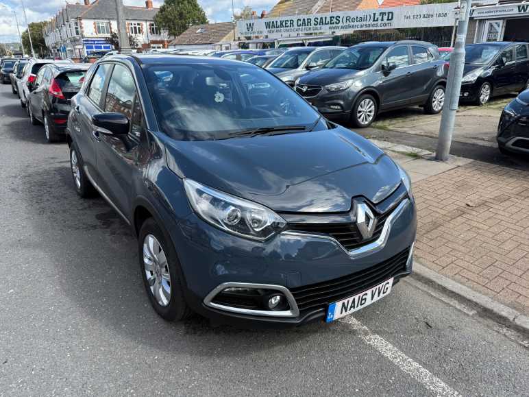 RENAULT CAPTUR