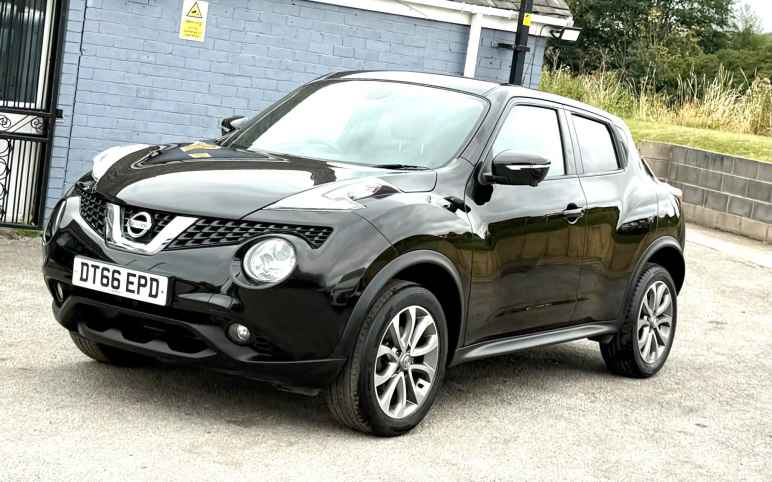 NISSAN JUKE
