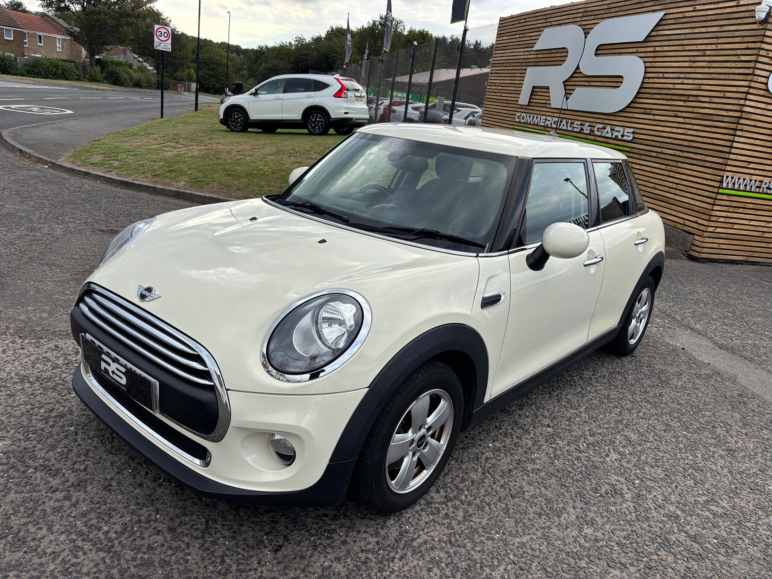 Mini Hatchback