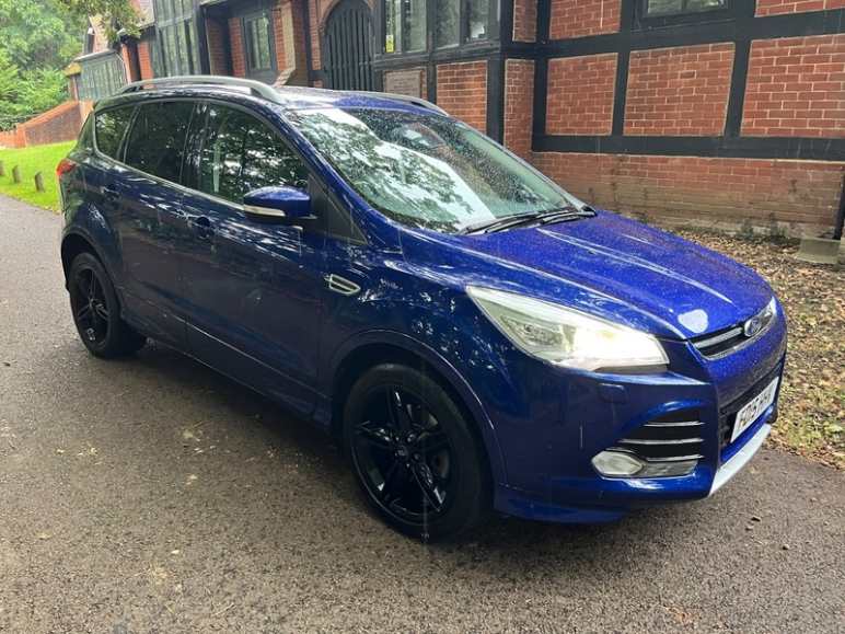 FORD KUGA