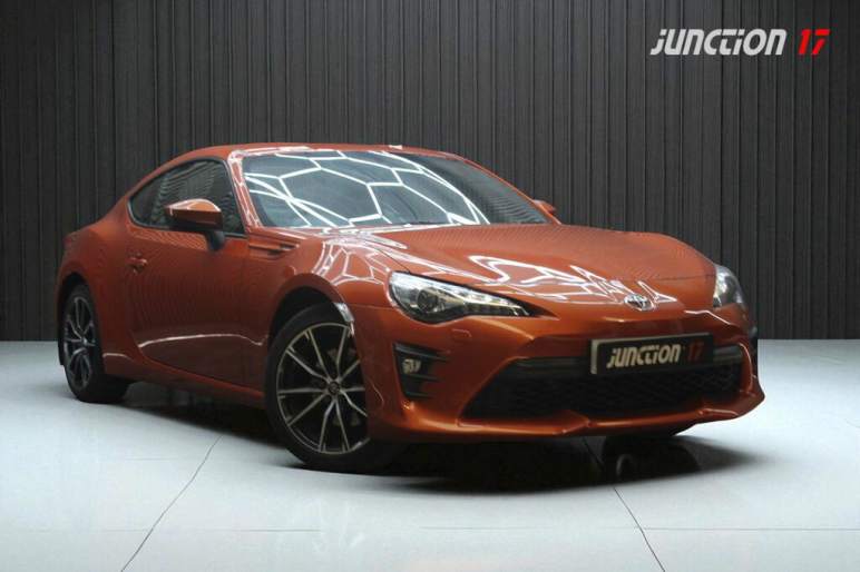 TOYOTA GT86