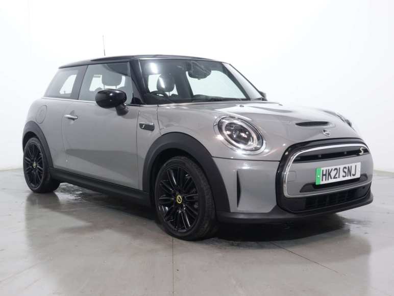 MINI HATCHBACK
