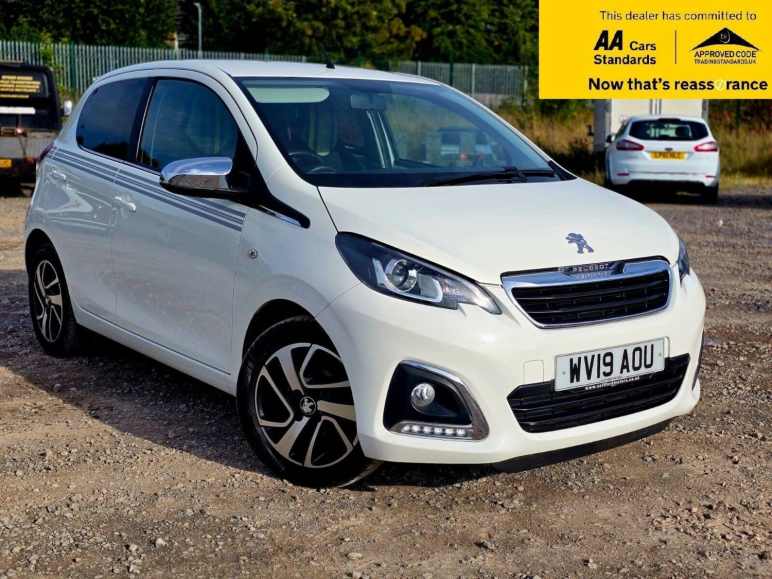 PEUGEOT 108
