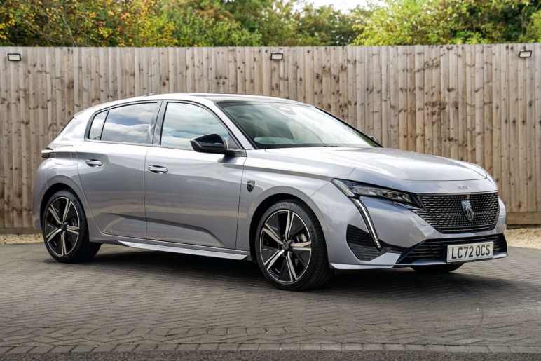 PEUGEOT 308