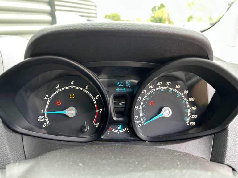 1.0 Zetec 5dr