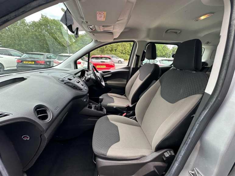 1.0 Zetec 5dr