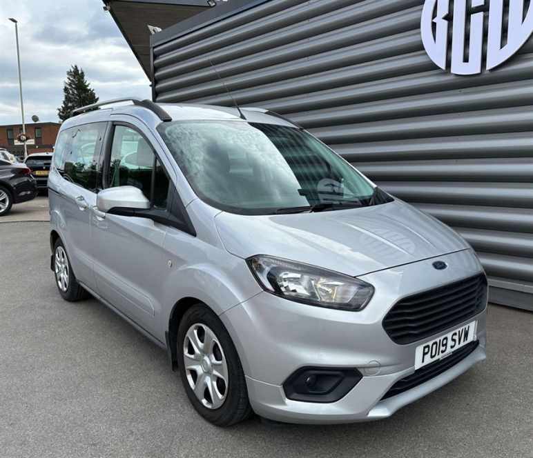 1.0 Zetec 5dr