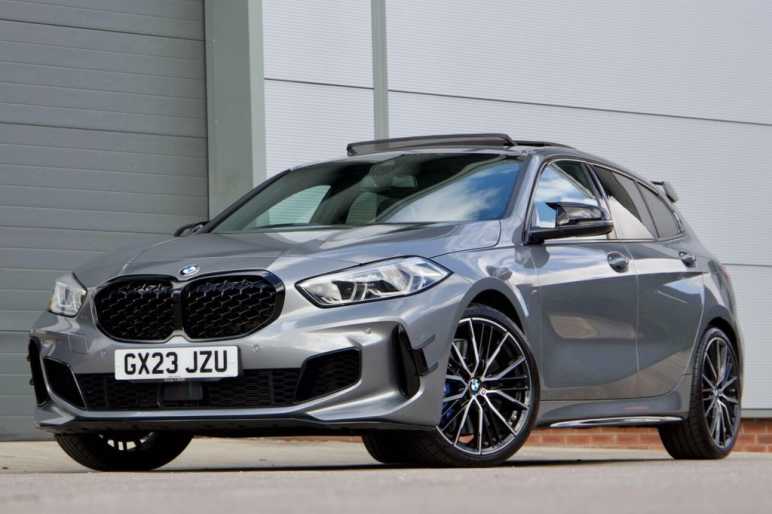 BMW 1 SERIES
