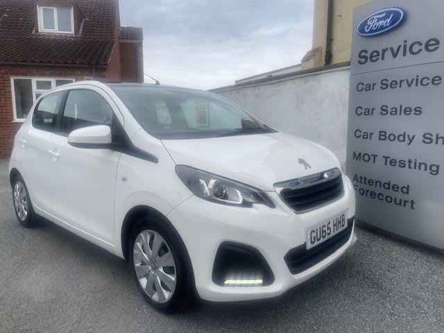 PEUGEOT 108