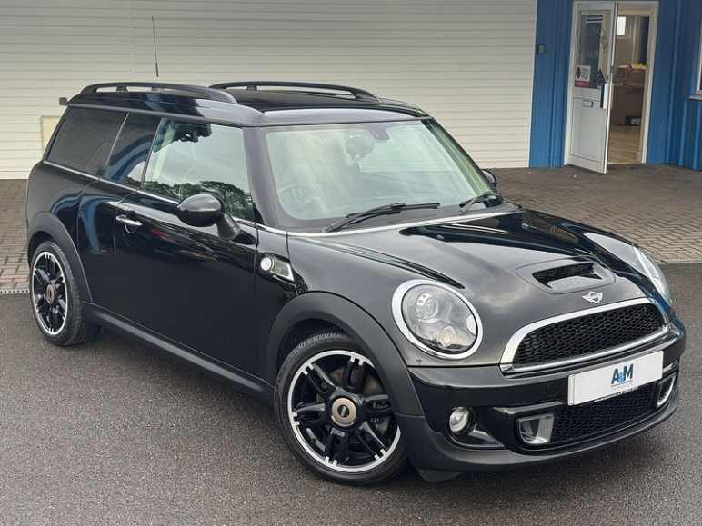MINI CLUBMAN
