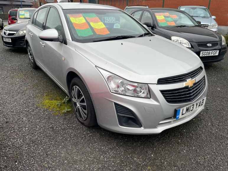 CHEVROLET CRUZE