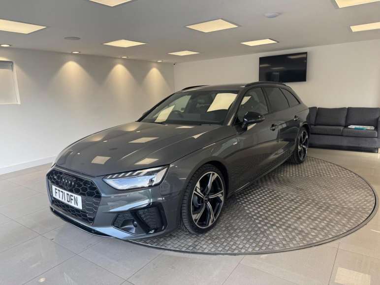 AUDI A4