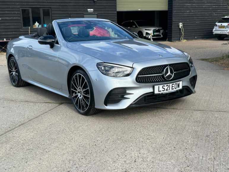 MERCEDES-BENZ E CLASS