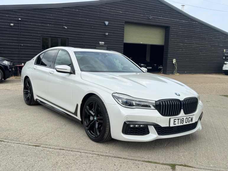 BMW 7 SERIES
