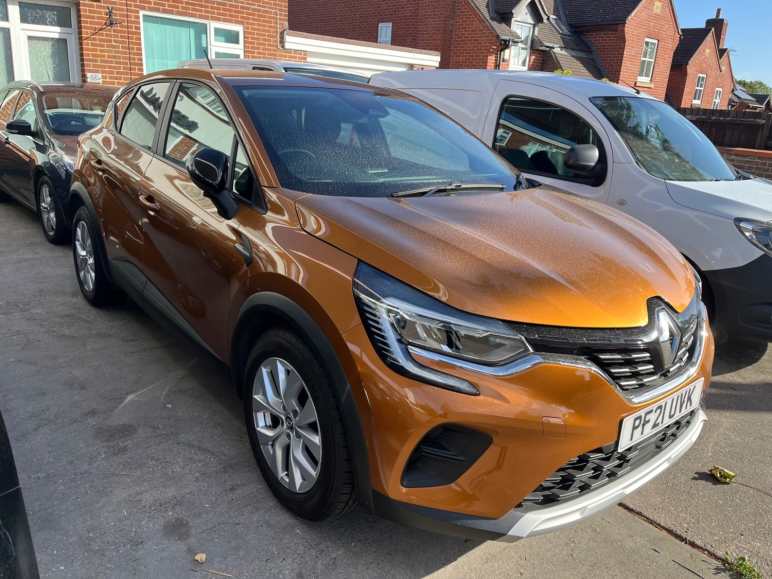RENAULT CAPTUR