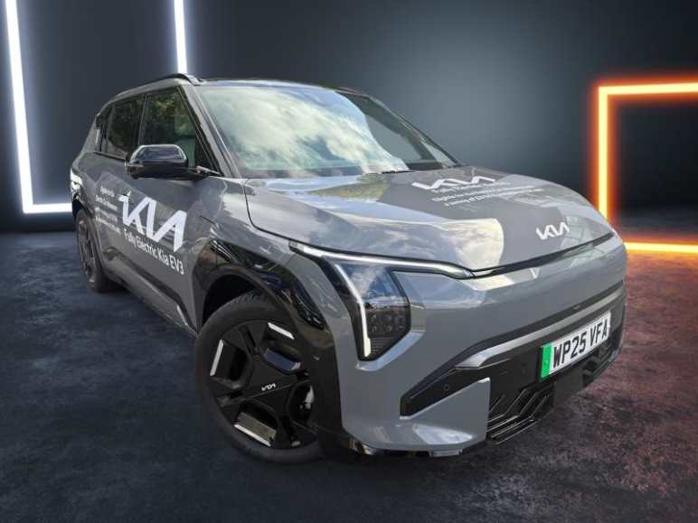 KIA EV3