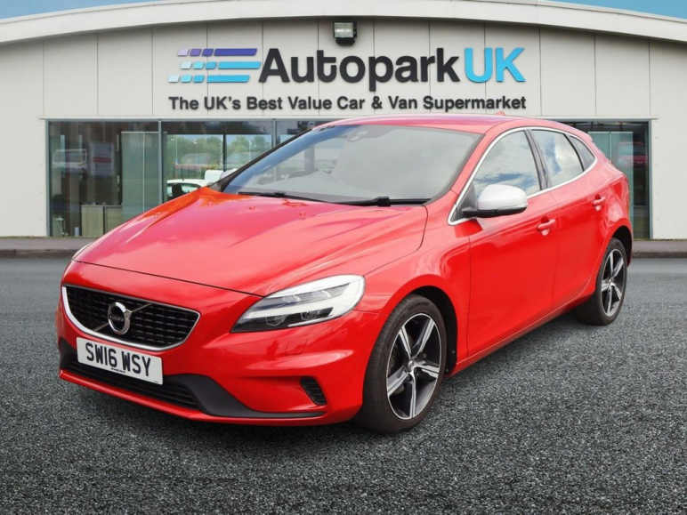 VOLVO V40