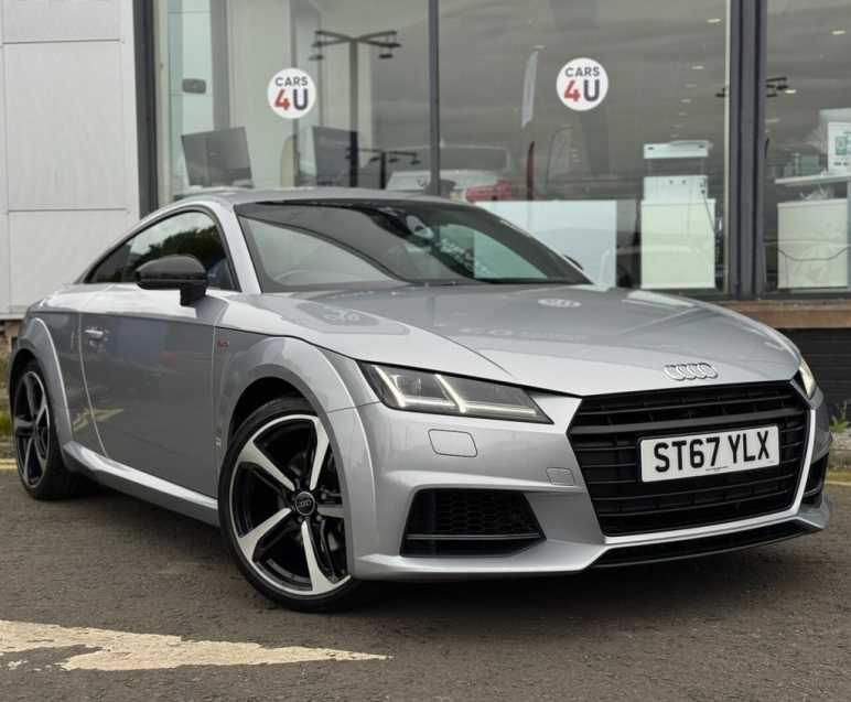 AUDI TT