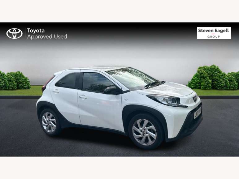TOYOTA AYGO X