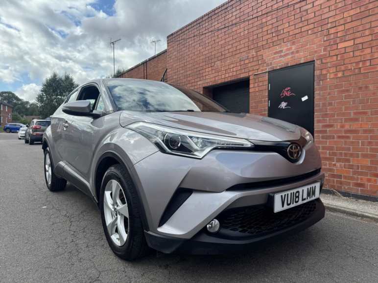 TOYOTA C-HR