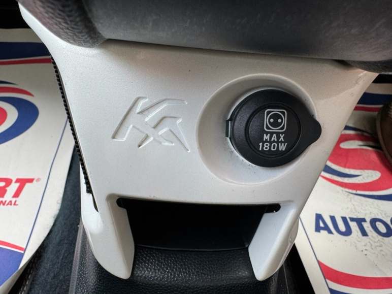 1.2 Zetec Black Edition Hatchback 3dr Petrol Manua