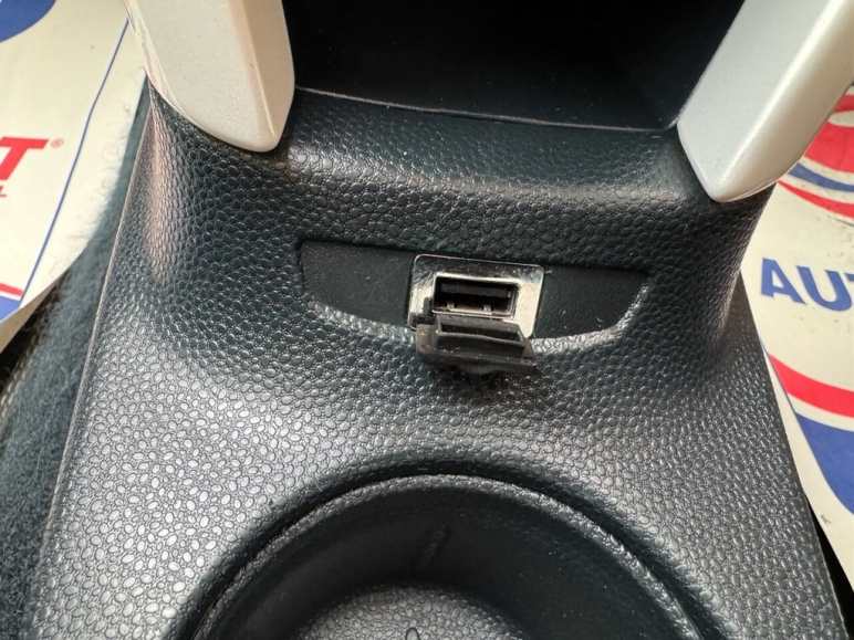 1.2 Zetec Black Edition Hatchback 3dr Petrol Manua
