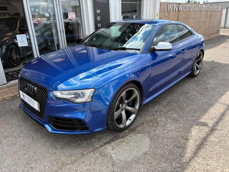 AUDI RS5