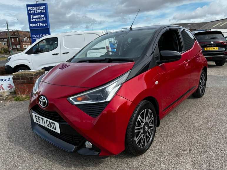 TOYOTA AYGO