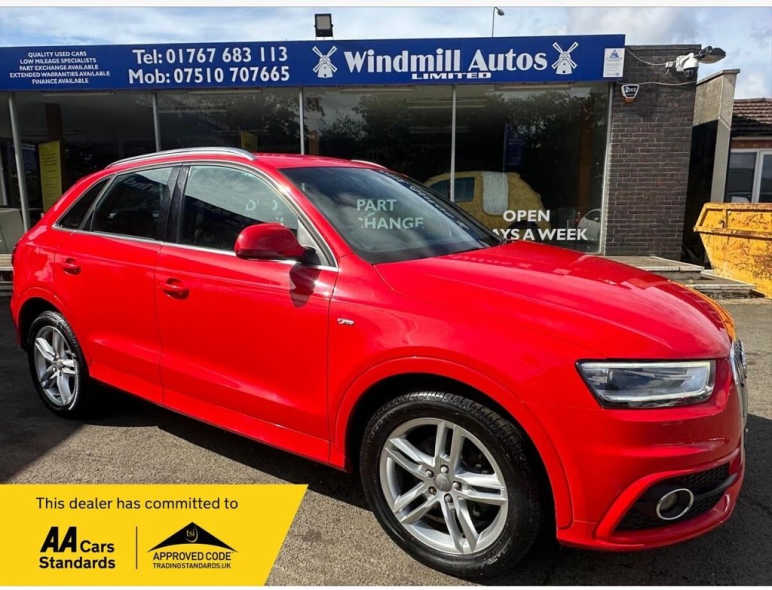 AUDI Q3