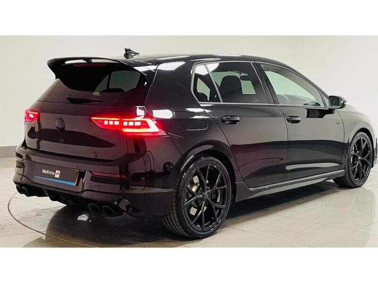 TSI R Black Edition