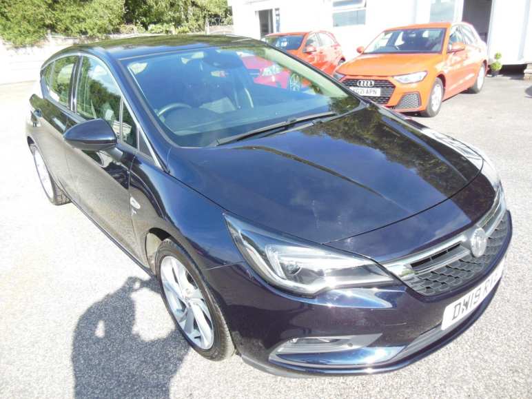 VAUXHALL ASTRA