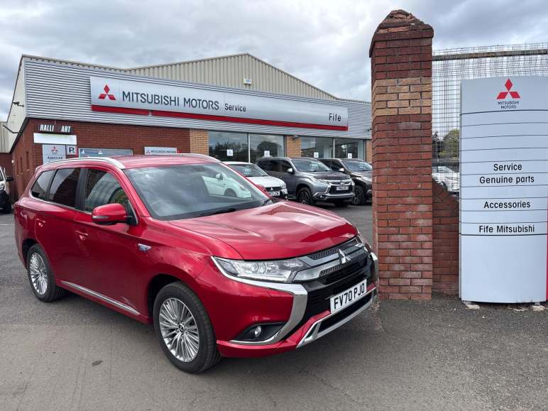 MITSUBISHI OUTLANDER