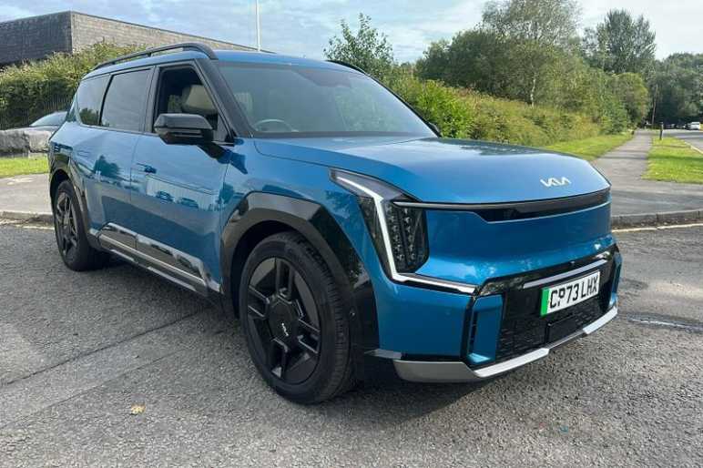 KIA EV9