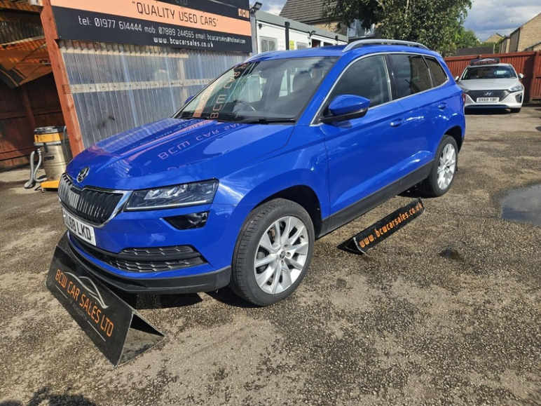 SKODA KAROQ