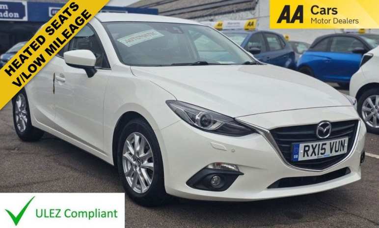 MAZDA 3