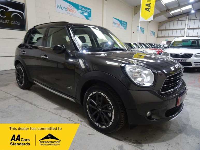 MINI COUNTRYMAN