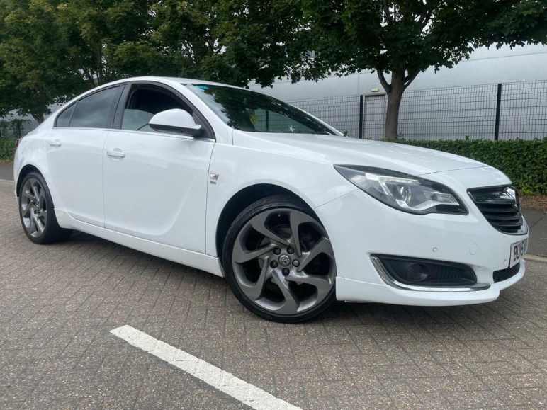 VAUXHALL INSIGNIA
