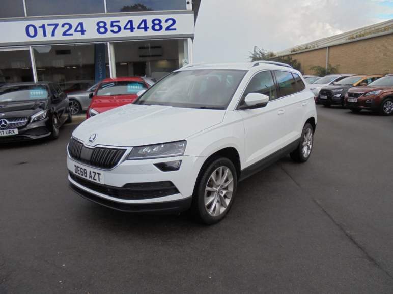 SKODA KAROQ
