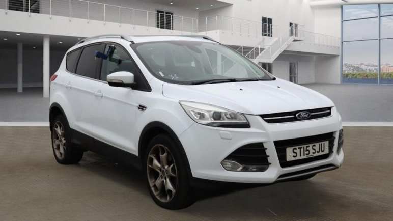 FORD KUGA