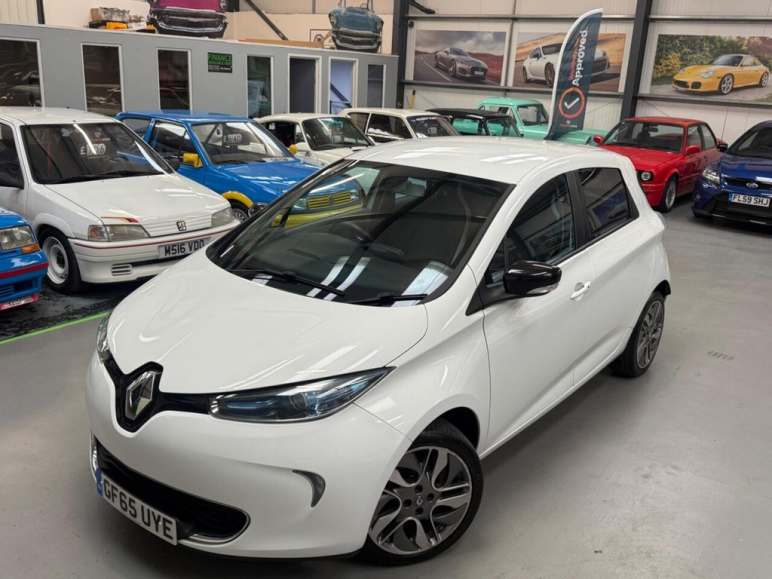RENAULT ZOE