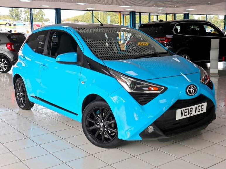 TOYOTA AYGO