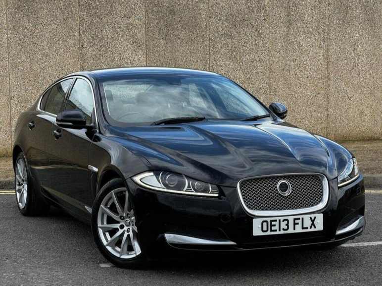 JAGUAR XF