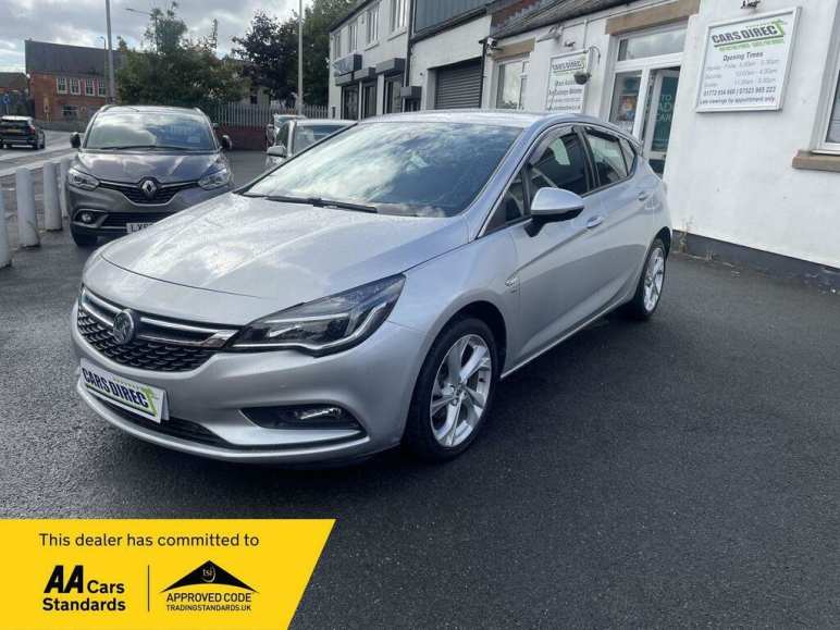 VAUXHALL ASTRA