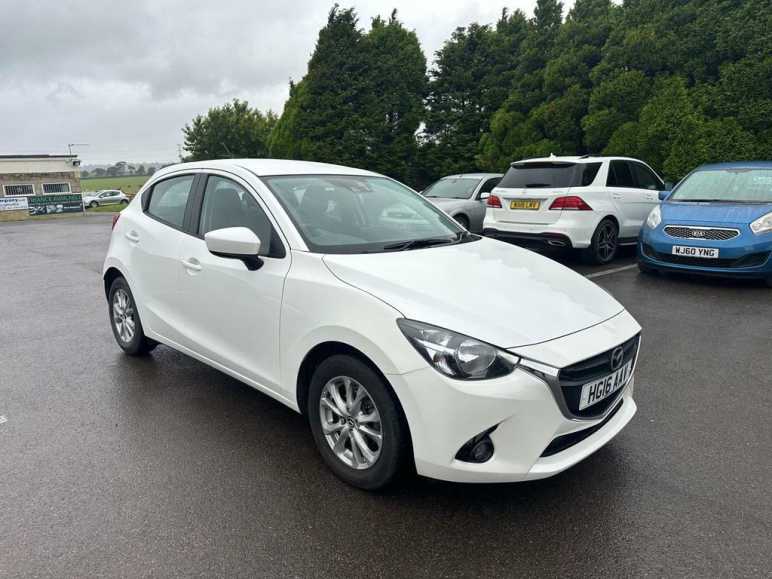 MAZDA 2